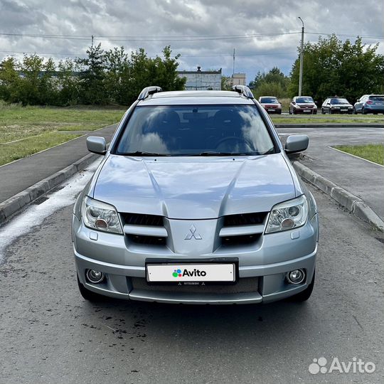 Mitsubishi Outlander 2.4 AT, 2007, 198 300 км