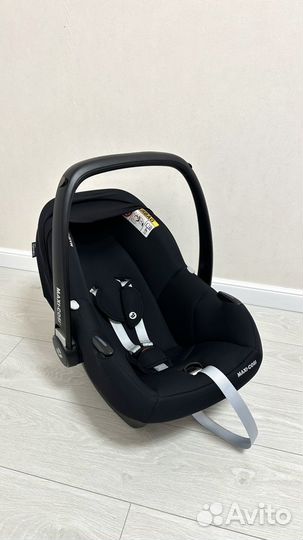 Автокресло Maxi-Cosi CabrioFix + База FamilyFix