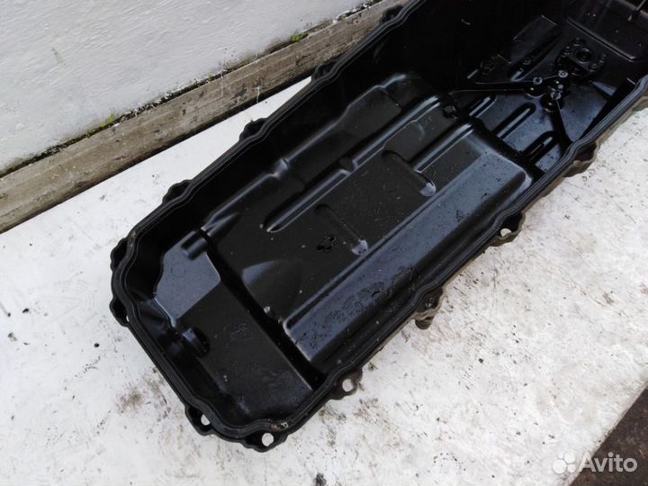 Поддон двигателя 20522523 Рено