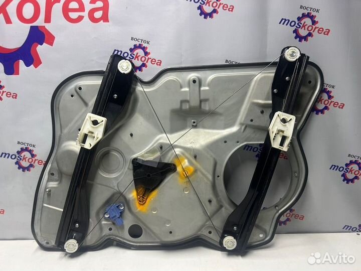 Стеклоподъемник передний левый Skoda Octavia 2010