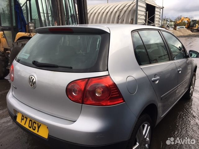 Разбор на запчасти Volkswagen Golf 5 2003-2009