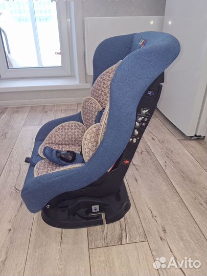 Автомобильное детское кресло от 9 до 18 кг