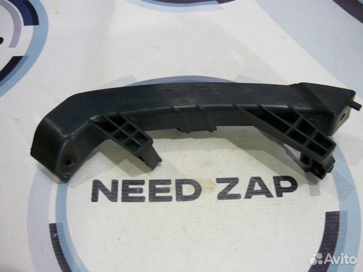 Кронштейн бампера передний левый Kia Picanto TA