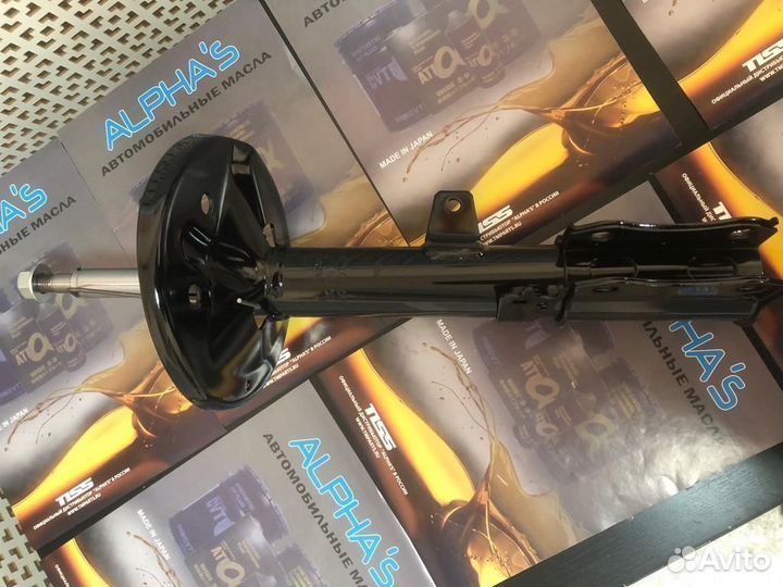 Стойка газ-ая задняя правая Toyota Camry Gracia