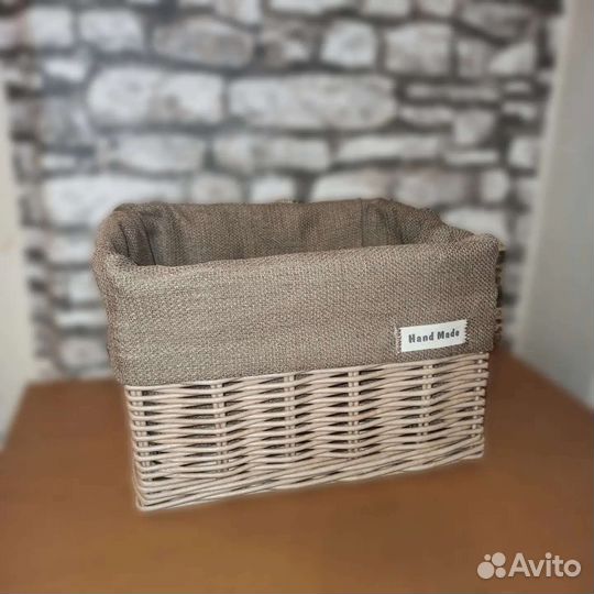 Корзина плетеная