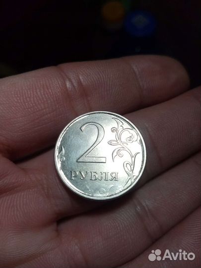 Монета 1 рубль брак