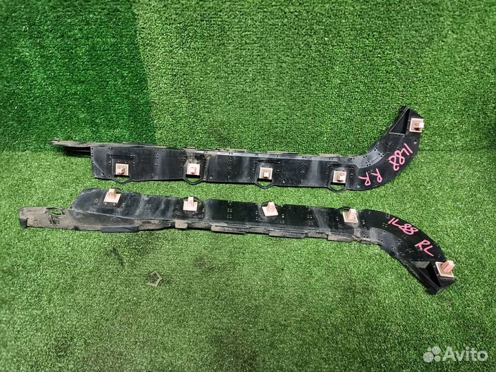 Кронштейн крепления задний Subaru Legacy Outback