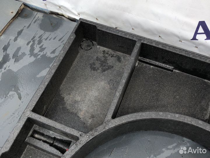 Кейс багажника седан Focus 3