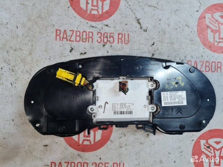 Щиток приборов Peugeot 3008 EP6CDT 2011