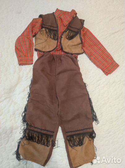 Новогодний костюм ковбоя