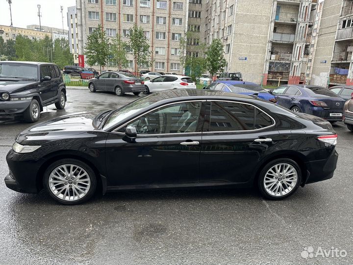 Toyota Camry 2.5 AT, 2019, 80 000 км