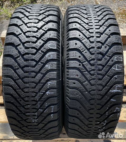 Goodyear UltraGrip 500 215/65 R16