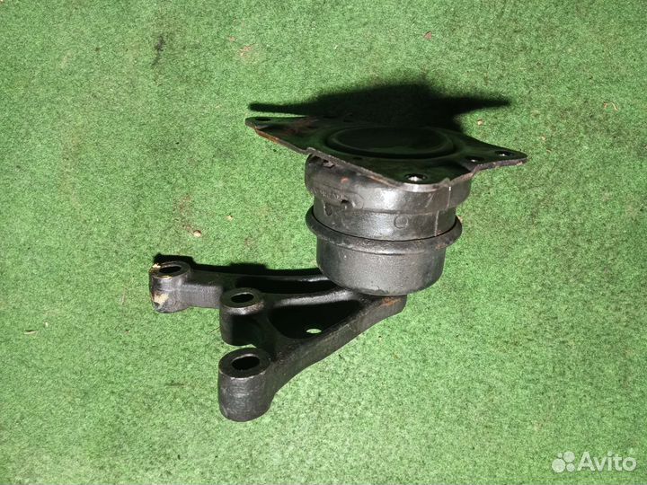 Подушка двигателя Шкода Фабия 1