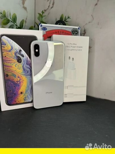 iPhone Xs, 64 ГБ