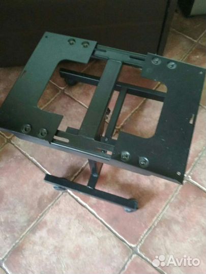 Подставка под телевизор