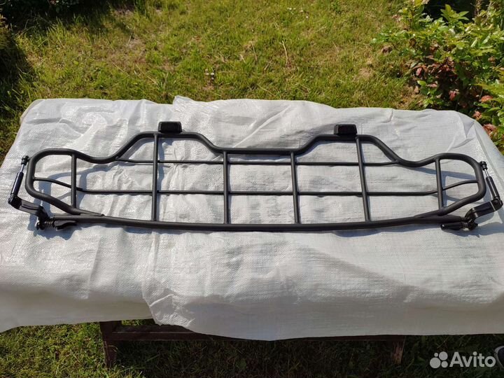 Защитная решетка салона Volvo xc70