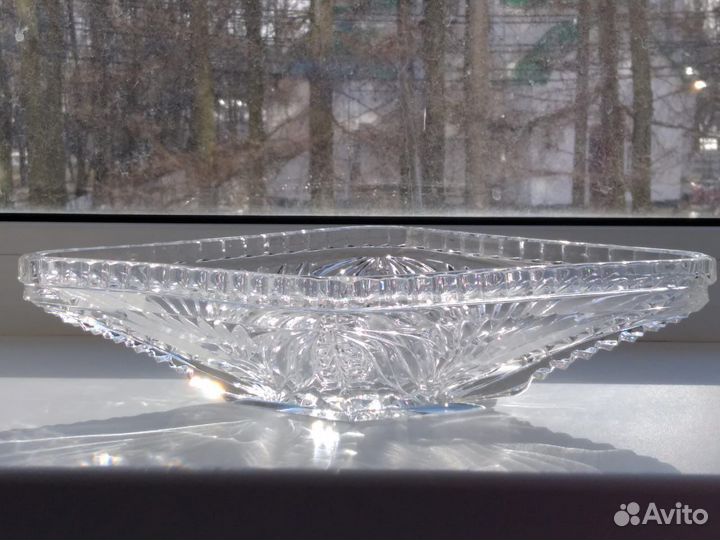 Ваза для фруктов салатница