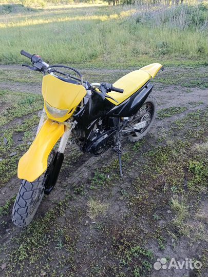 Baltmotros Enduro 200