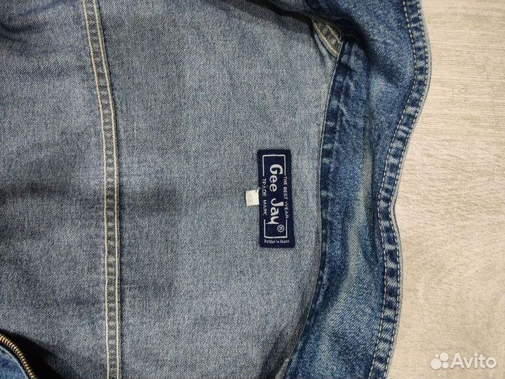 Джинсовая куртка