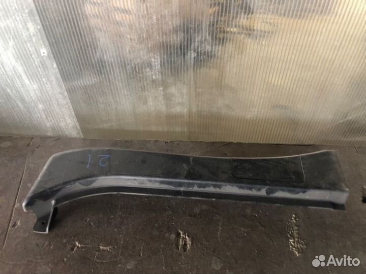 Обшивка багажника правая Bmw X5 E70