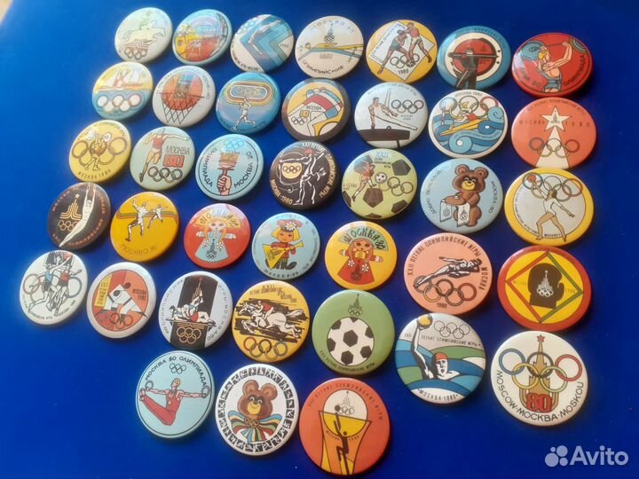 Набор значков Олимпиада 80. Пластик. 38 знаков