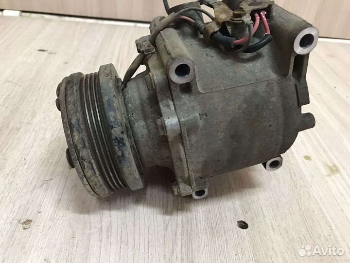 Компрессор кондиционера Honda cr-v 1
