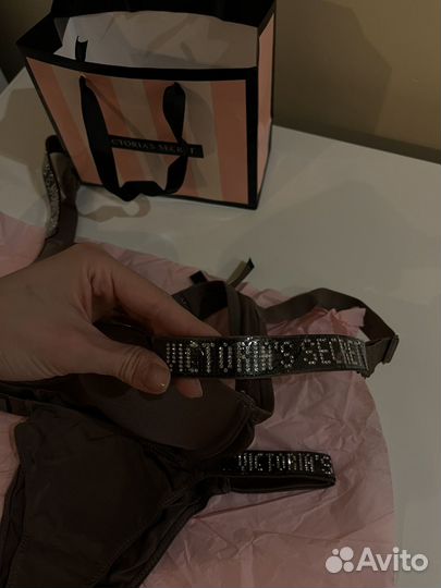 Комплект нижнего белья victoria secret