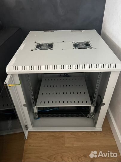 Серверный шкаф