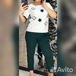 Костюм женский новый, 54