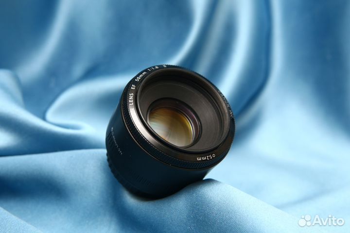 Canon EF 50mm f/1.8 II в прекрасном состоянии