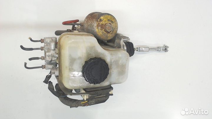 Цилиндр тормозной главный Toyota FJ Cruiser, 2008