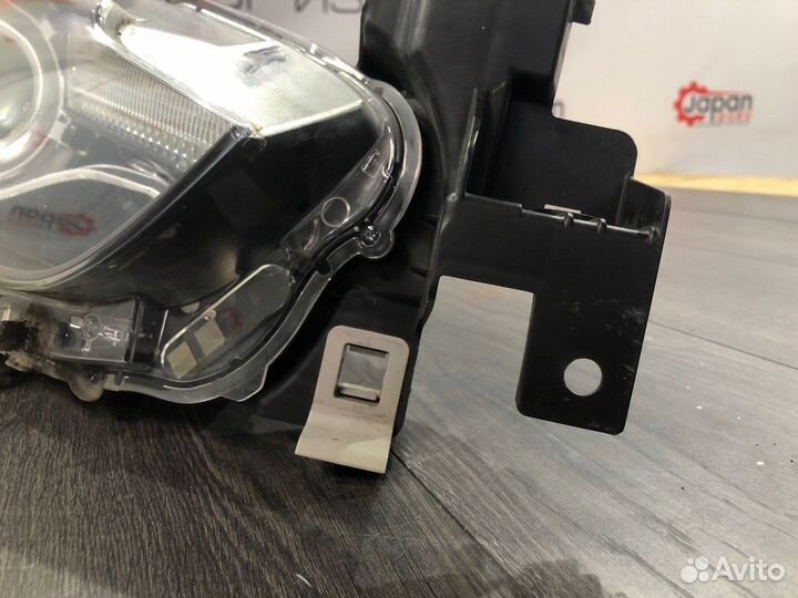 Фара ксеноновая передняя правая Mazda 6 GJ SH 2013