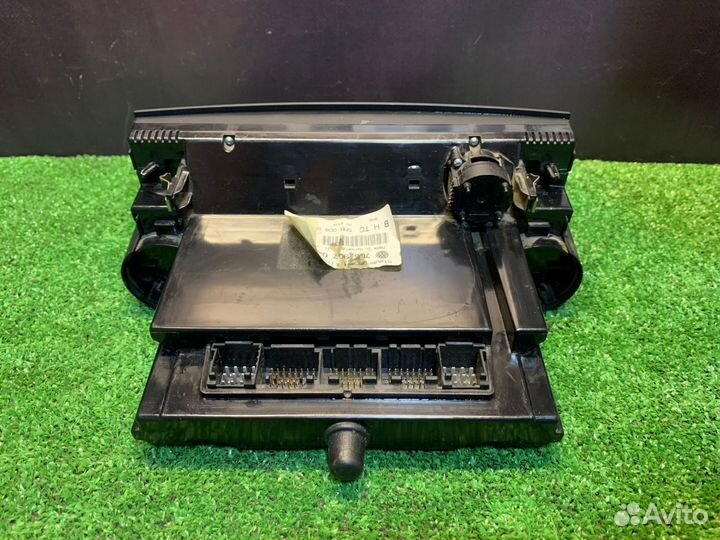 Блок управления климатом volkswagen touareg 2008