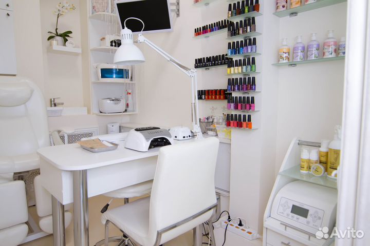 Мастер маникюра и педикюра ежедневным выплатой