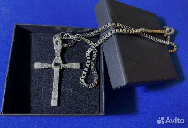 Крест Доминика Торетто Форсаж