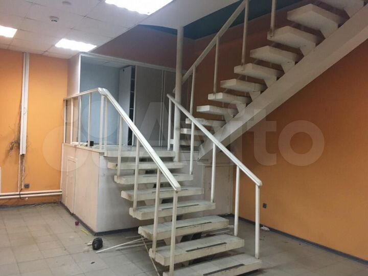 Здание, 367.9 м²