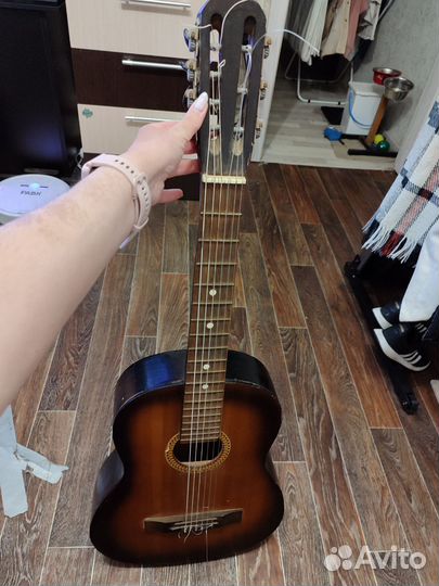 Классическая гитара шестиструнная бу