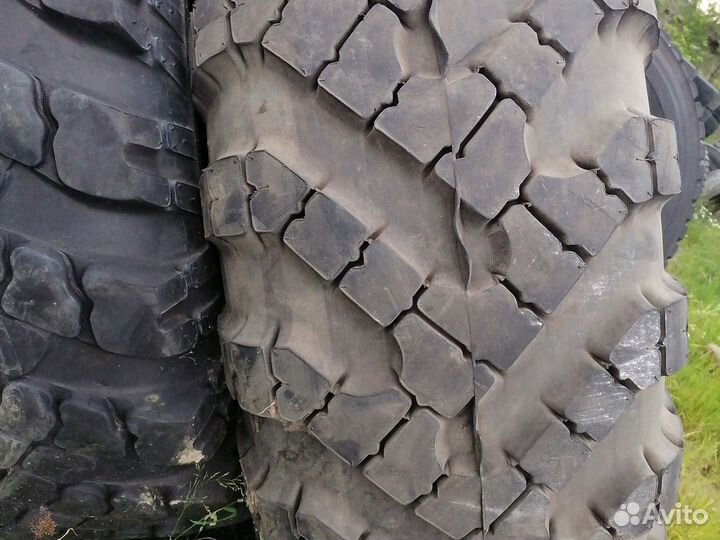 Для погрузчика шины от Урагана