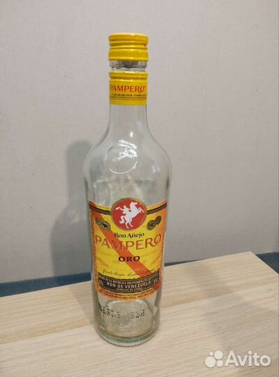 Бутылка от виски/рома/водки