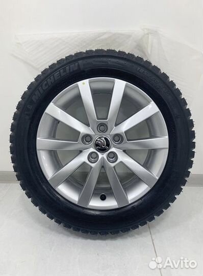 R15 Michelin X-Ice North XIN2 185/60, PCD 5x100 DIA 57.1