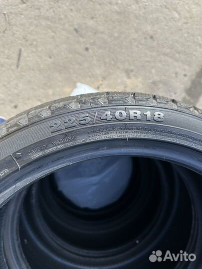 Goform Frozenero 225/40 R18