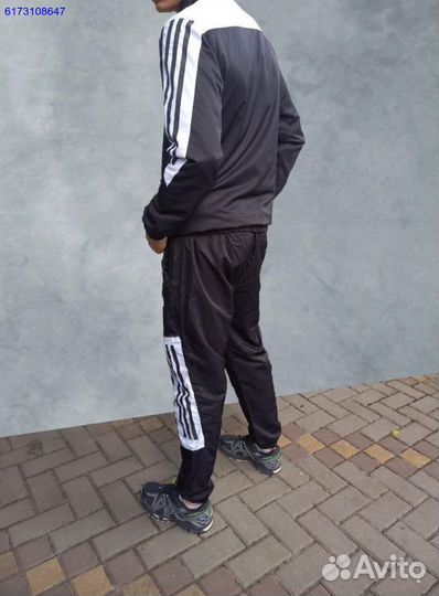 Спортивные костюмы Adidas