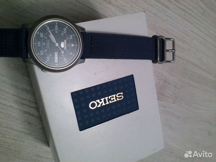 Часы seiko