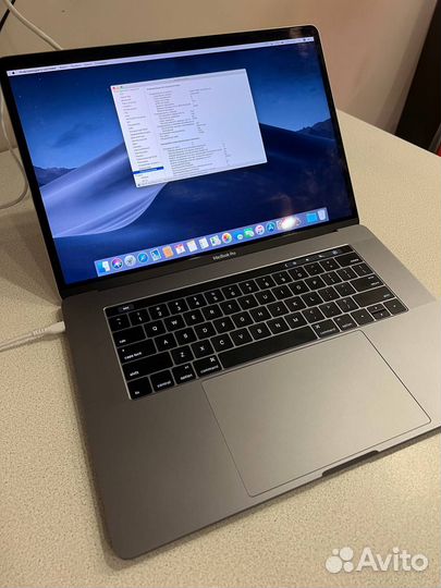 Apple macbook pro 15 2016