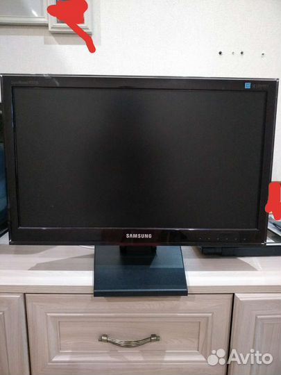 Монитор Samsung