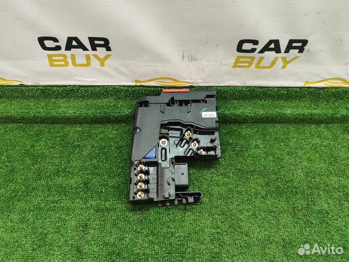 Блок предохранителей силовой передний A2075402550