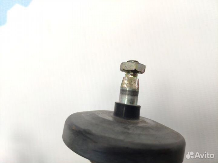 Моторчик стеклоочистителя задний Mitsubishi Galant