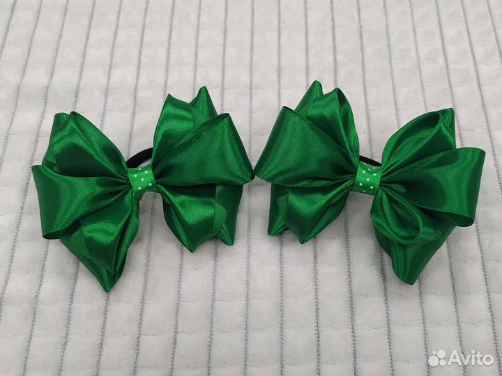 Резинка для волос бант
