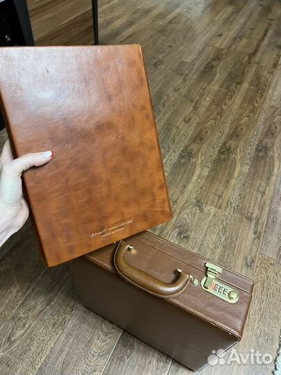 Фотоальбом с чемоданом Philip Laurence