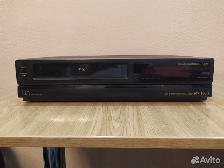 Видеомагнитофон anitech AE-6001